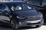 Zero Emission Tesla Transfers to Tignes
